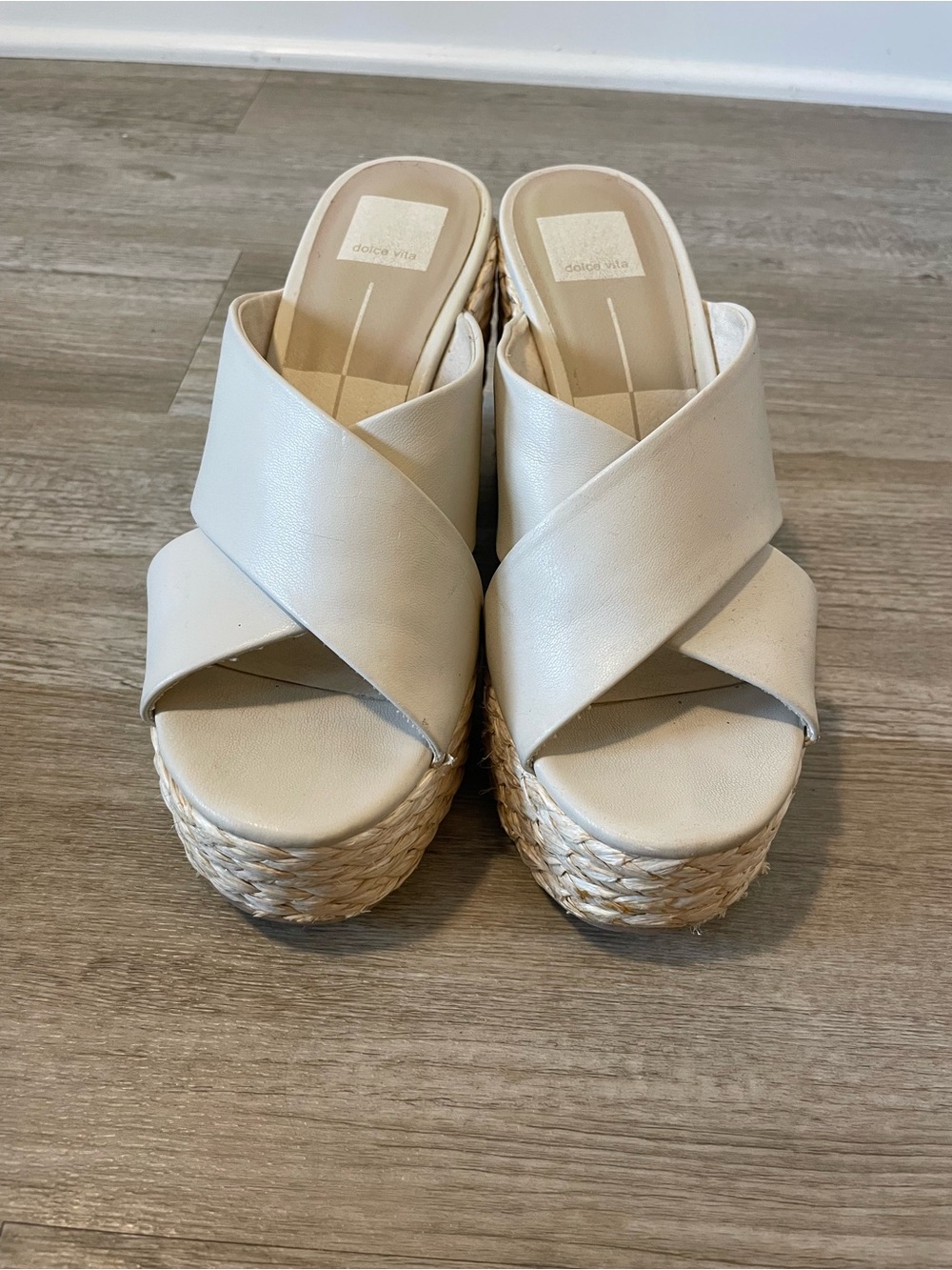 Dolce Vita Eliana Platform Sandals
